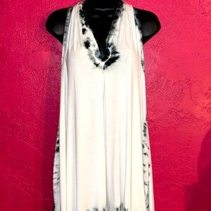 POL tie dye super soft & comfy trapeze beach, vacation dress. Sz small.